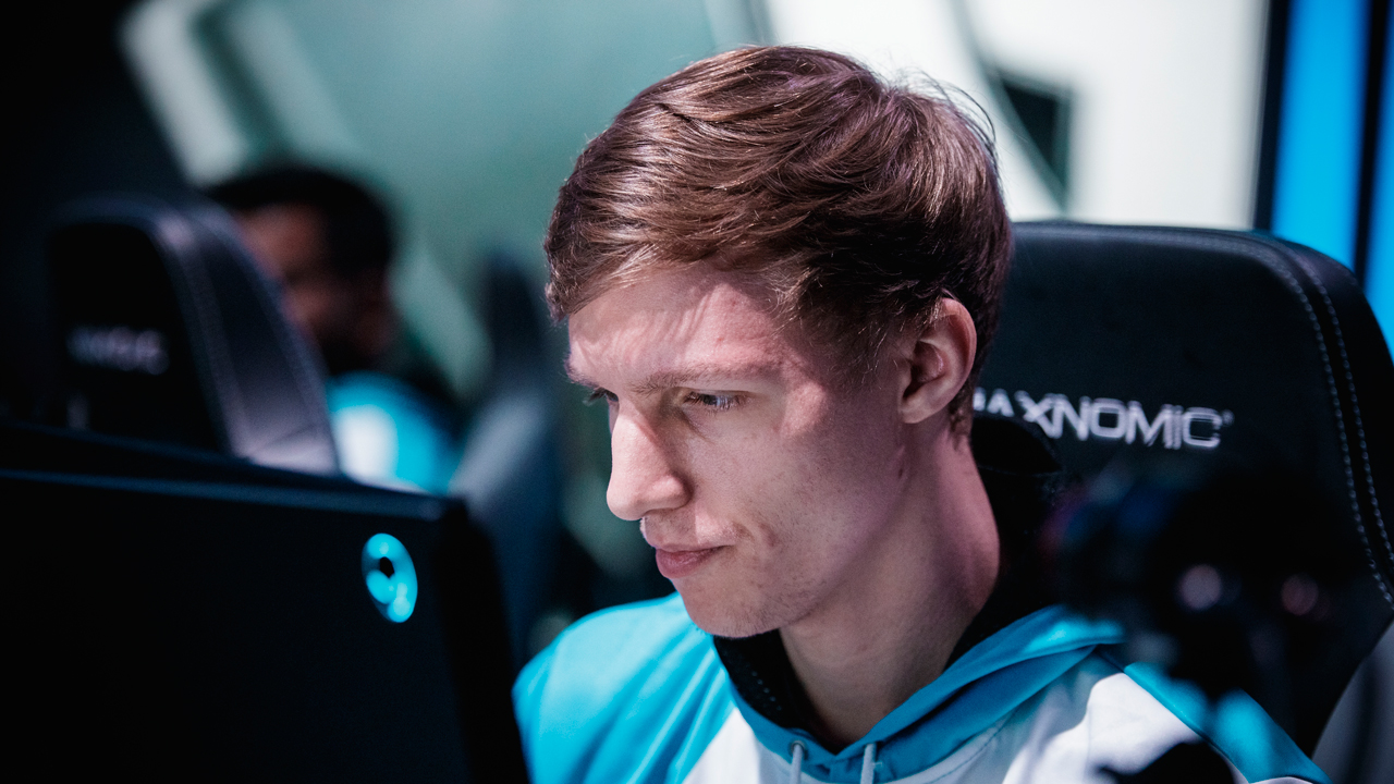 M0nesy cloud9