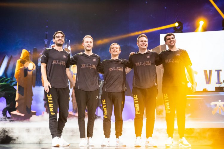 Fnatic aplastó a Cloud9 y pasó a la gran final de Worlds 2018