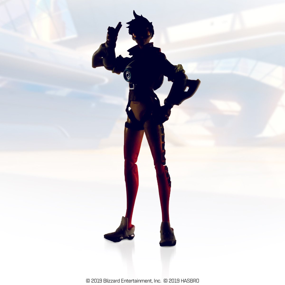 Tracer gg. Игрушки Overwatch. Overwatch Hasbro Ганзо. Overwatch Ultimate. Image Tracer figma.