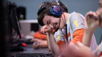 La Overwatch League mete la pata en el día de las madres