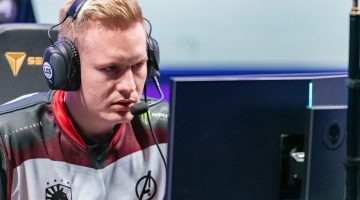 Broxah entra a la discusión: ¿Flash en F o D?