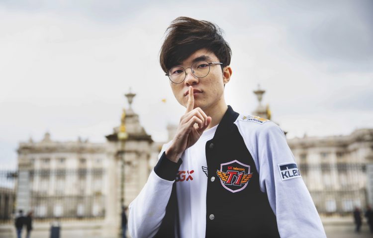 Faker consigue las 400 victoria en la LCK
