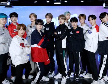 Faker le dio clases de League of Legends a BTS