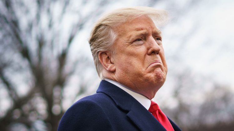 Donald Trump es baneado de Discord y Twitch