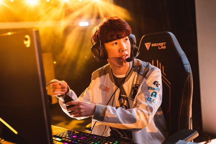 Invictus Gaming y sus 10,000 muertes en la LPL