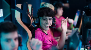 Klaus – KRÜ: «Gran parte de la motivación viene de nuestros fans»