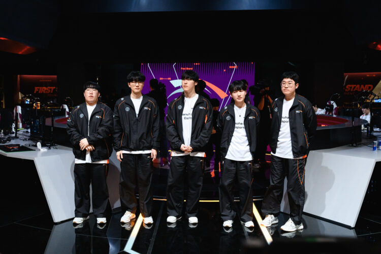 First Stand Hanwha